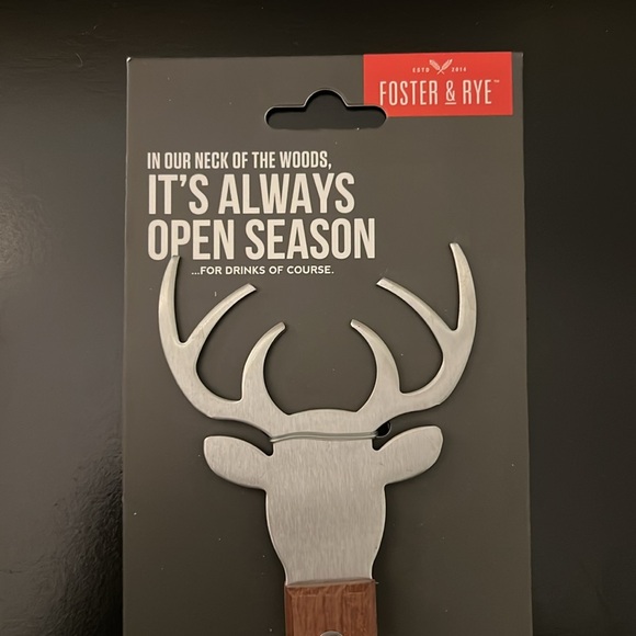 Foster & Rye Stag Bottle Opener - Picture 2 of 7